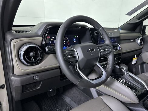 New 2026 Chevrolet Colorado ZR2 w/ Technology Package image 10