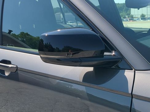 Used 2024 Jeep Grand Cherokee L Laredo image 10