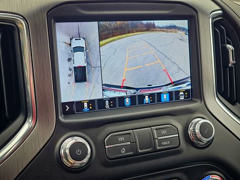 Certified 2022 GMC Sierra 3500 Denali image 31