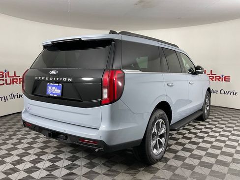 New 2027 Ford Expedition Active RWD image 3