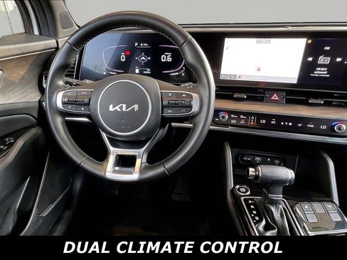 Used 2023 Kia Sportage X-Line AWD/4WD image 8