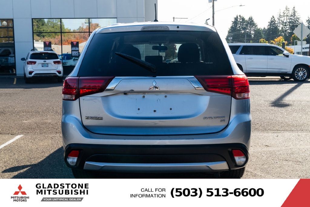 Used 2016 Mitsubishi Outlander SE FWD image 6