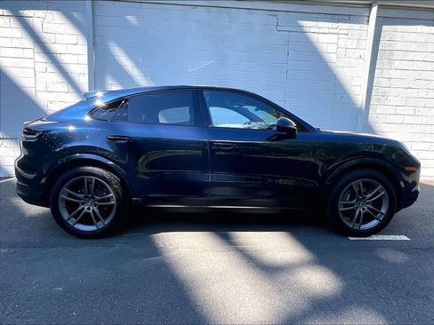 Certified 2026 Porsche Cayenne Coupe AWD/4WD image 6