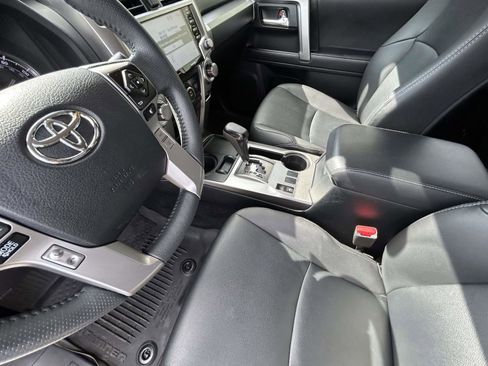 Used 2024 Toyota 4Runner TRD Sport RWD image 10