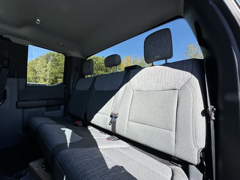 New 2026 Ford F250 XLT w/ FX4 Off-Road Package image 26