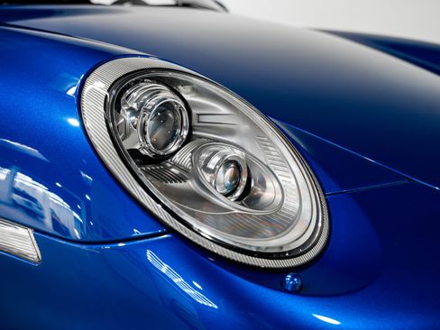 Used 2011 Porsche 911 Turbo image 38