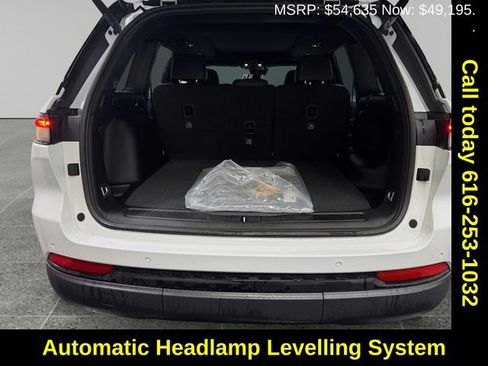 New 2025 Jeep Grand Cherokee Limited image 16