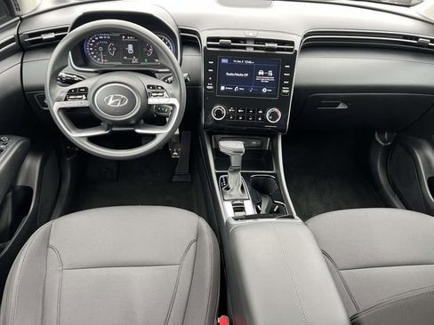 Certified 2022 Hyundai Tucson SE image 12