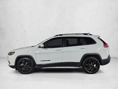 Used 2020 Jeep Cherokee Latitude Plus image 9