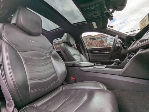 Used 2018 Cadillac CT6 Luxury image 28