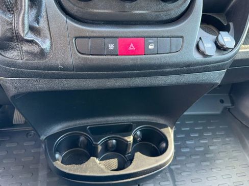 Used 2020 RAM ProMaster 2500 image 21