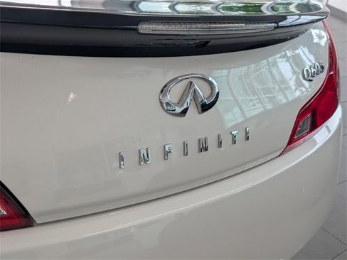 Used 2015 INFINITI Q60 Sport Limited image 10