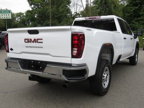 Used 2024 GMC Sierra 3500 Pro w/ Convenience Package image 6