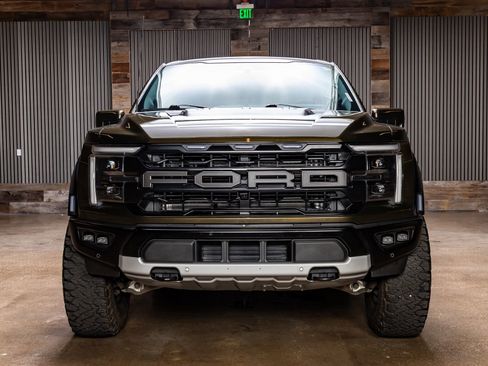 Used 2025 Ford F150 Raptor image 2