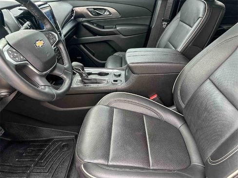Certified 2023 Chevrolet Traverse Premier image 13