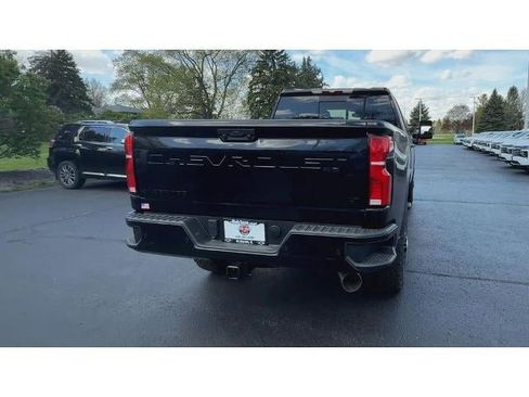 New 2026 Chevrolet Silverado 2500 LT w/ Trail Boss Package AWD/4WD image 7