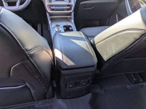 Certified 2023 Ford Explorer XLT w/ Equipment Group 202A image 33