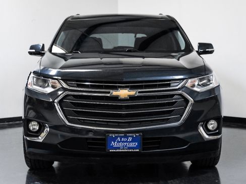 Used 2019 Chevrolet Traverse LT image 5