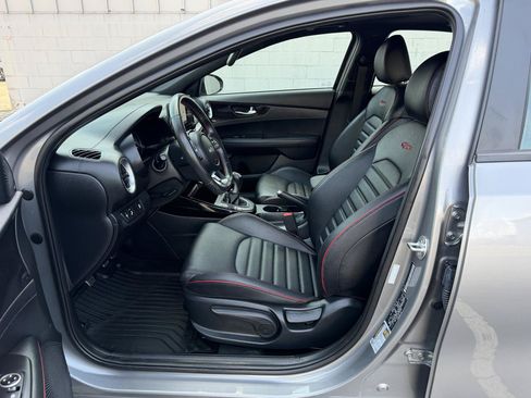 Used 2024 Kia Forte GT FWD image 3