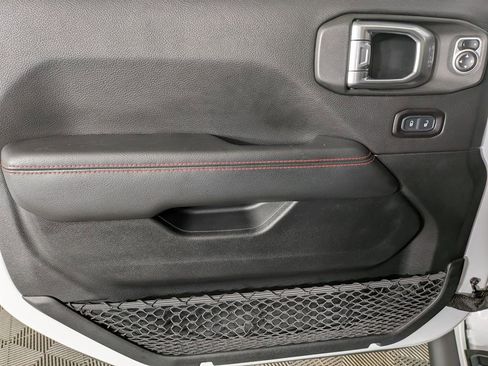 Used 2020 Jeep Wrangler Unlimited Rubicon image 17