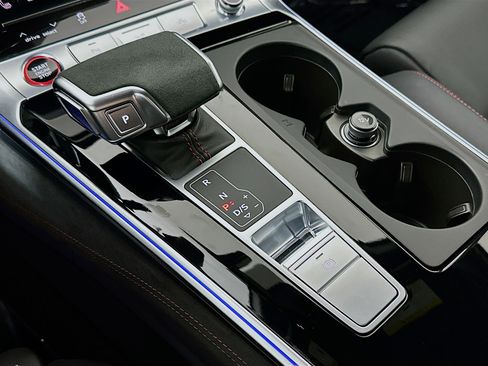 Used 2023 Audi RS 6 image 17