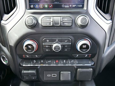 Used 2021 Chevrolet Silverado 1500 RST w/ All Star Edition Plus AWD/4WD image 27