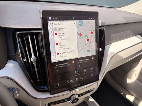 New 2026 Volvo XC60 B5 Ultra w/ Climate Package image 29