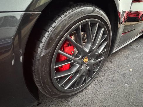 Used 2017 Porsche Panamera Turbo w/ Premium Package Plus image 36