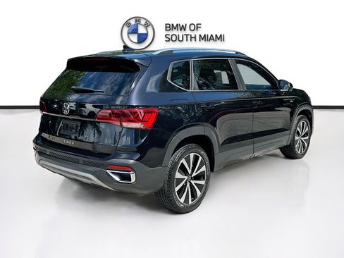 Used 2023 Volkswagen Taos SE image 7