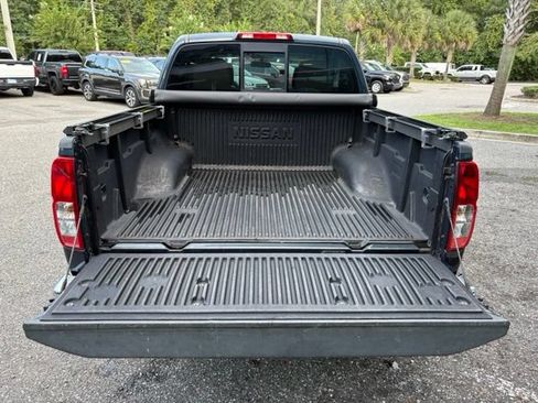 Used 2016 Nissan Frontier SV RWD image 35