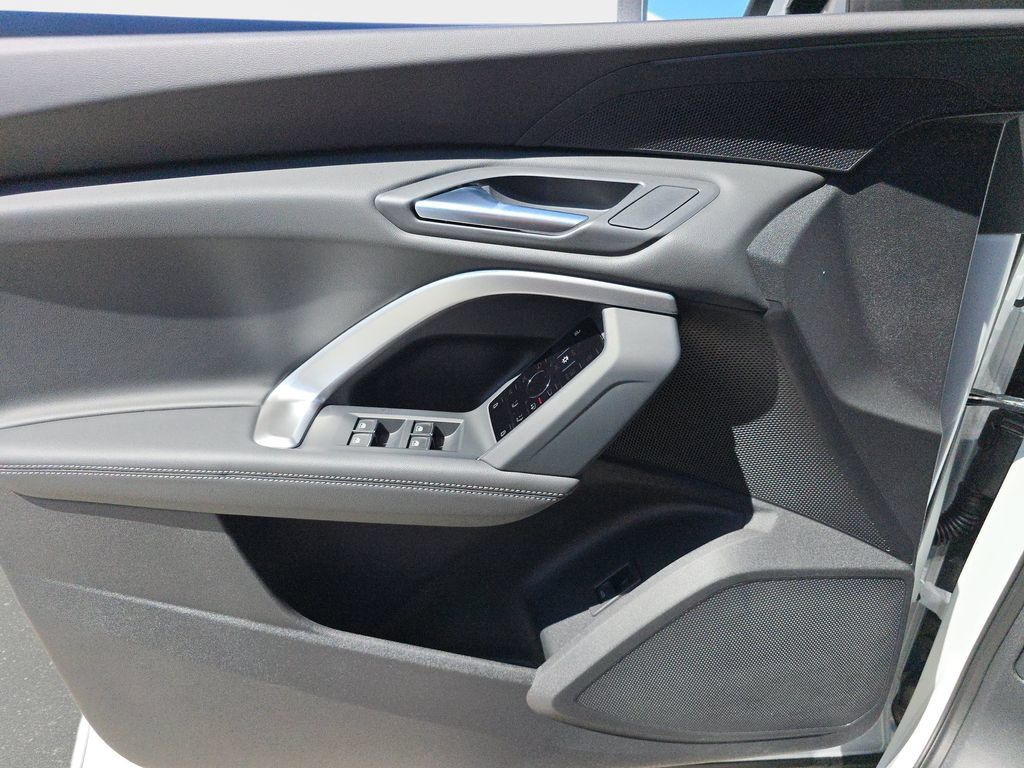 New 2026 Audi Q5 2.0T AWD/4WD image 18