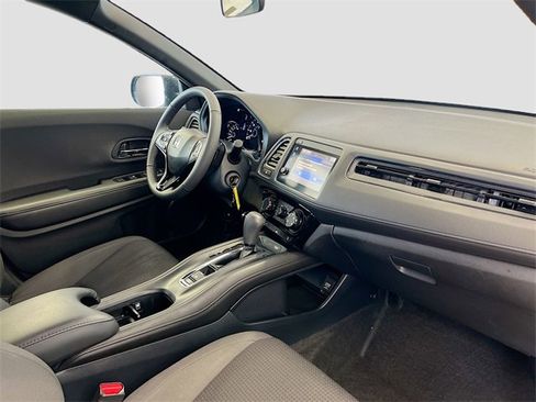 Used 2022 Honda HR-V Sport image 26