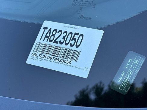 New 2026 Land Rover Range Rover Velar Dynamic SE image 30