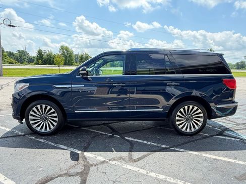 Used 2020 Lincoln Navigator Reserve w/ Luxury Package AWD/4WD image 3
