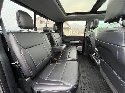 Used 2021 Ford F150 Lariat w/ Equipment Group 502A High AWD/4WD image 18