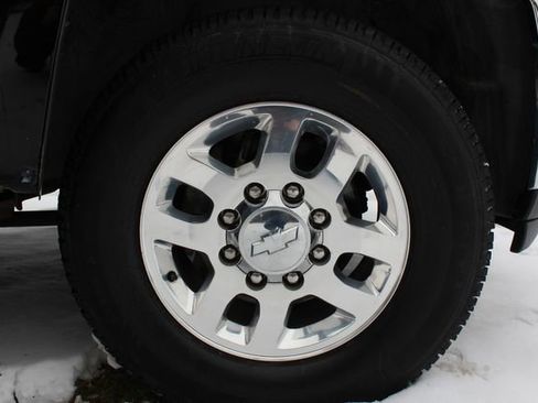 Used 2011 Chevrolet Silverado 2500 LTZ w/ LTZ Plus Package image 27