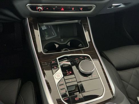 New 2026 BMW X5 sDrive40i image 13