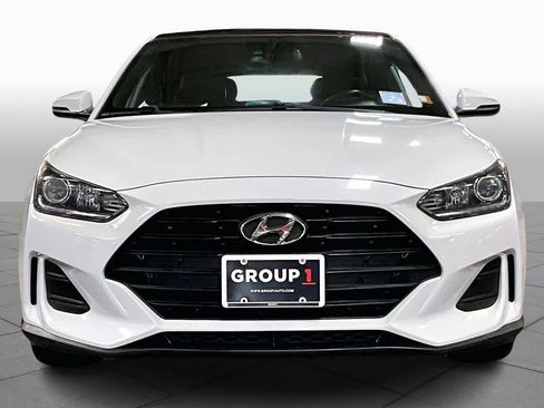 Used 2019 Hyundai Veloster 2.0 Premium image 3