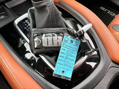 Used 2018 Nissan Rogue SL w/ Premium Package FWD image 15