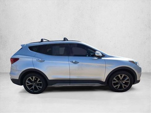 Used 2017 Hyundai Santa Fe Sport AWD/4WD image 4