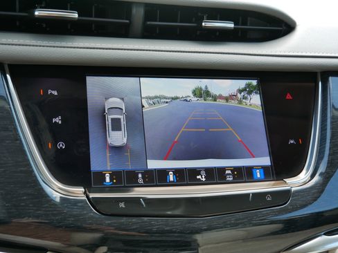 Certified 2023 Cadillac XT6 Premium Luxury w/ Technology Package AWD/4WD image 27