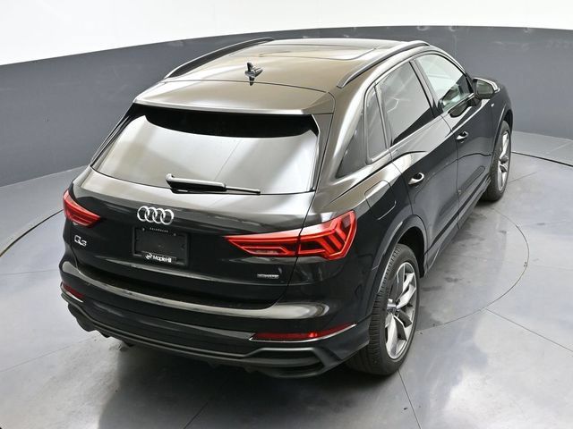 Used 2024 Audi Q3 2.0T Premium w/ Convenience Package AWD/4WD image 42