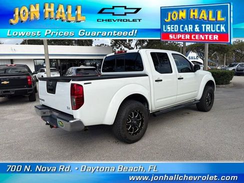 Used 2019 Nissan Frontier SV image 12