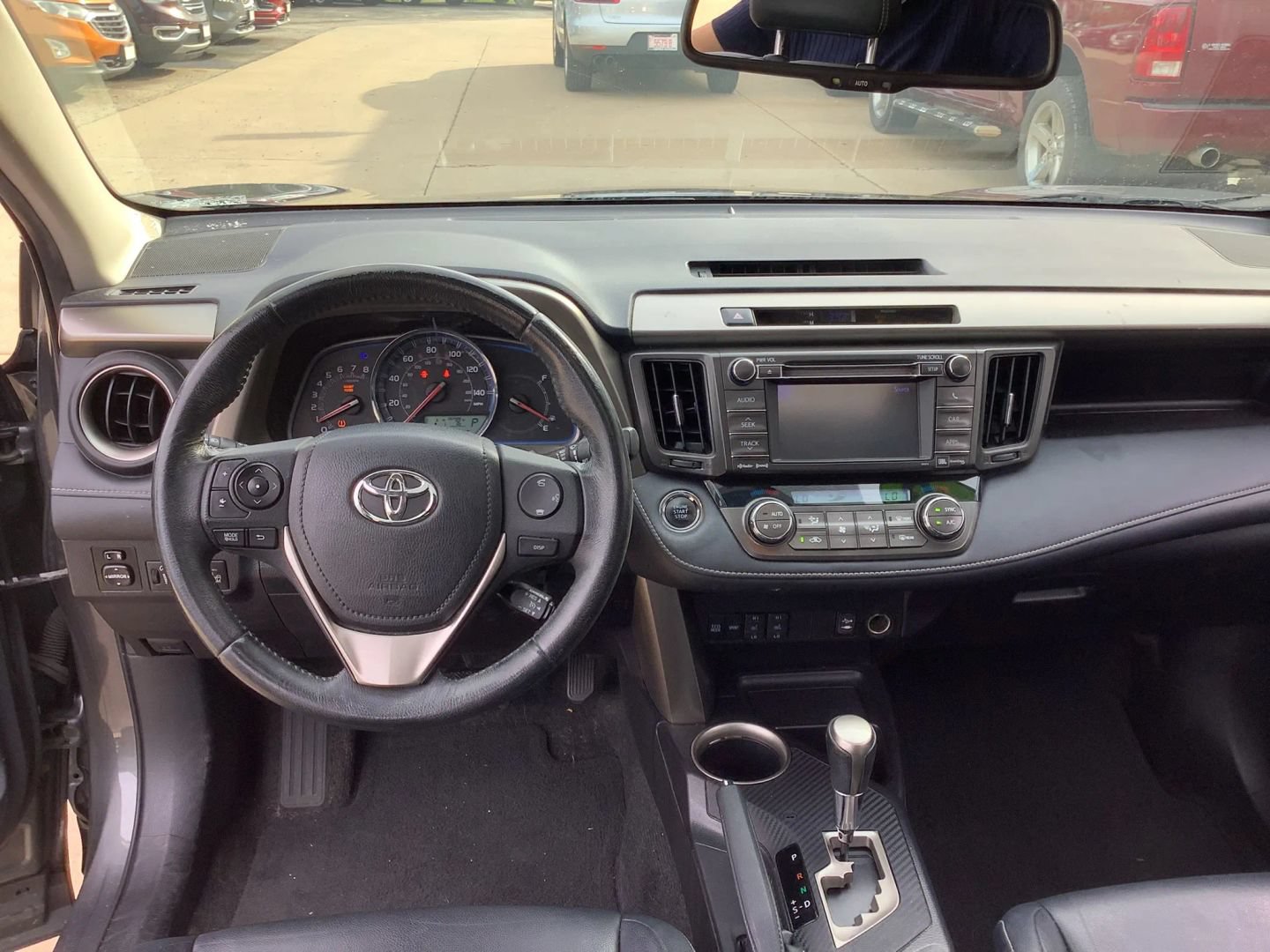 Used 2013 Toyota RAV4 Limited FWD image 27