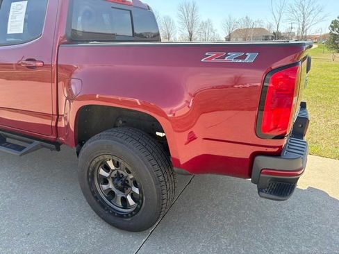 Used 2018 Chevrolet Colorado Z71 AWD/4WD image 8