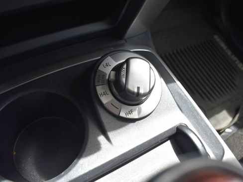 Certified 2020 Toyota 4Runner Limited AWD/4WD image 13