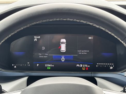 Used 2024 Volkswagen Taos SE image 16