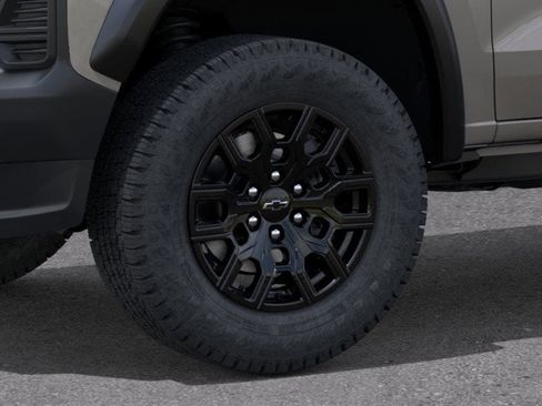 New 2026 Chevrolet Colorado Trail Boss AWD/4WD image 9