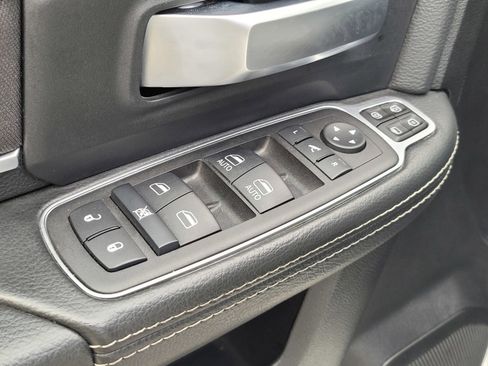 Used 2024 RAM 2500 Big Horn w/ Bed Utility Group image 17