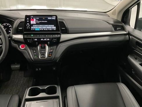 Certified 2026 Honda Odyssey EX-L image 19